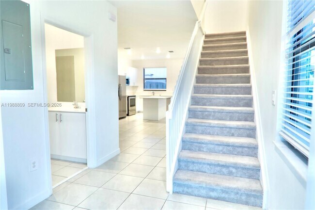 Building Photo - 11719 SW 246 Terrace