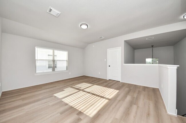 Building Photo - 21114 Twila Springs Dr