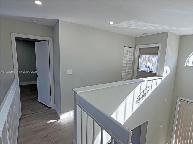 Building Photo - 1331 SW 124th Ct