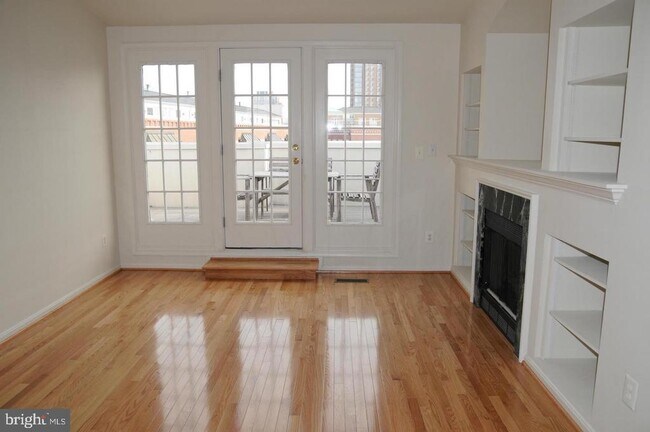 Building Photo - 12174 Chancery Station Cir