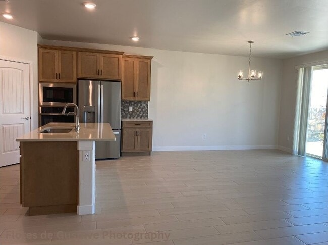 Building Photo - 2681 Silver Hawk Ave