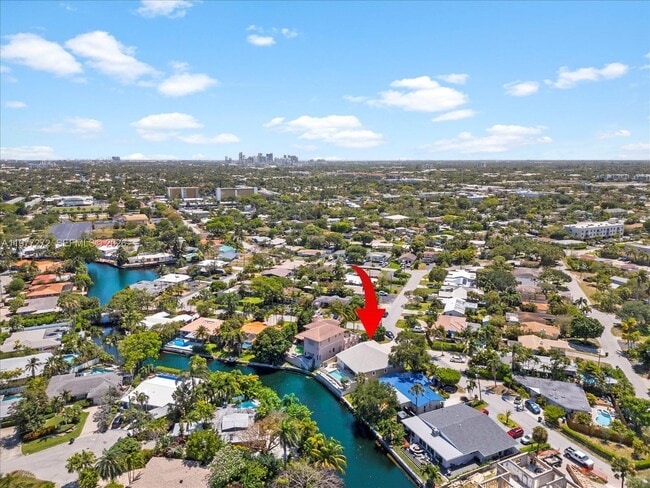 Building Photo - 3510 NE 17th Ave