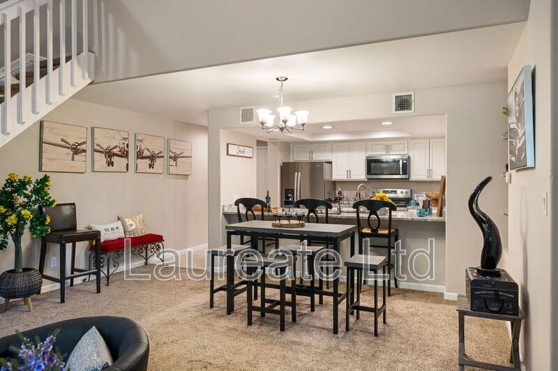 Building Photo - 23726 Pondview Pl