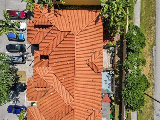 Building Photo - 5922 Siena Ln