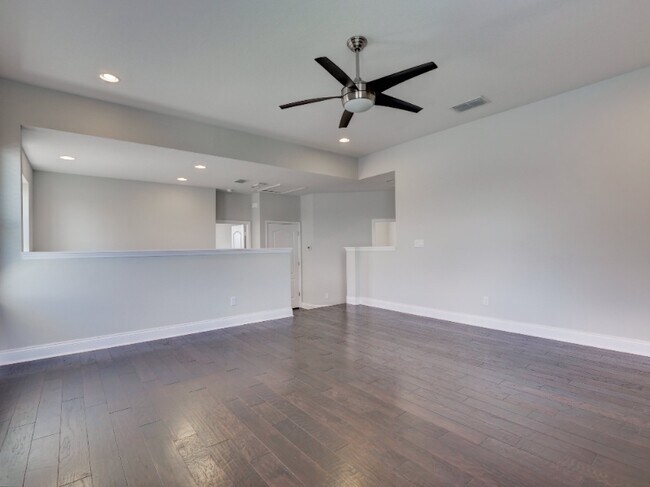 Building Photo - 9077 Neher St