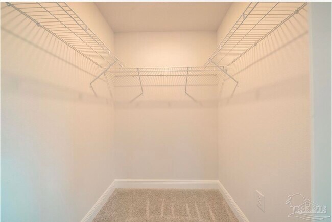 Building Photo - 395 Hilburn Ln