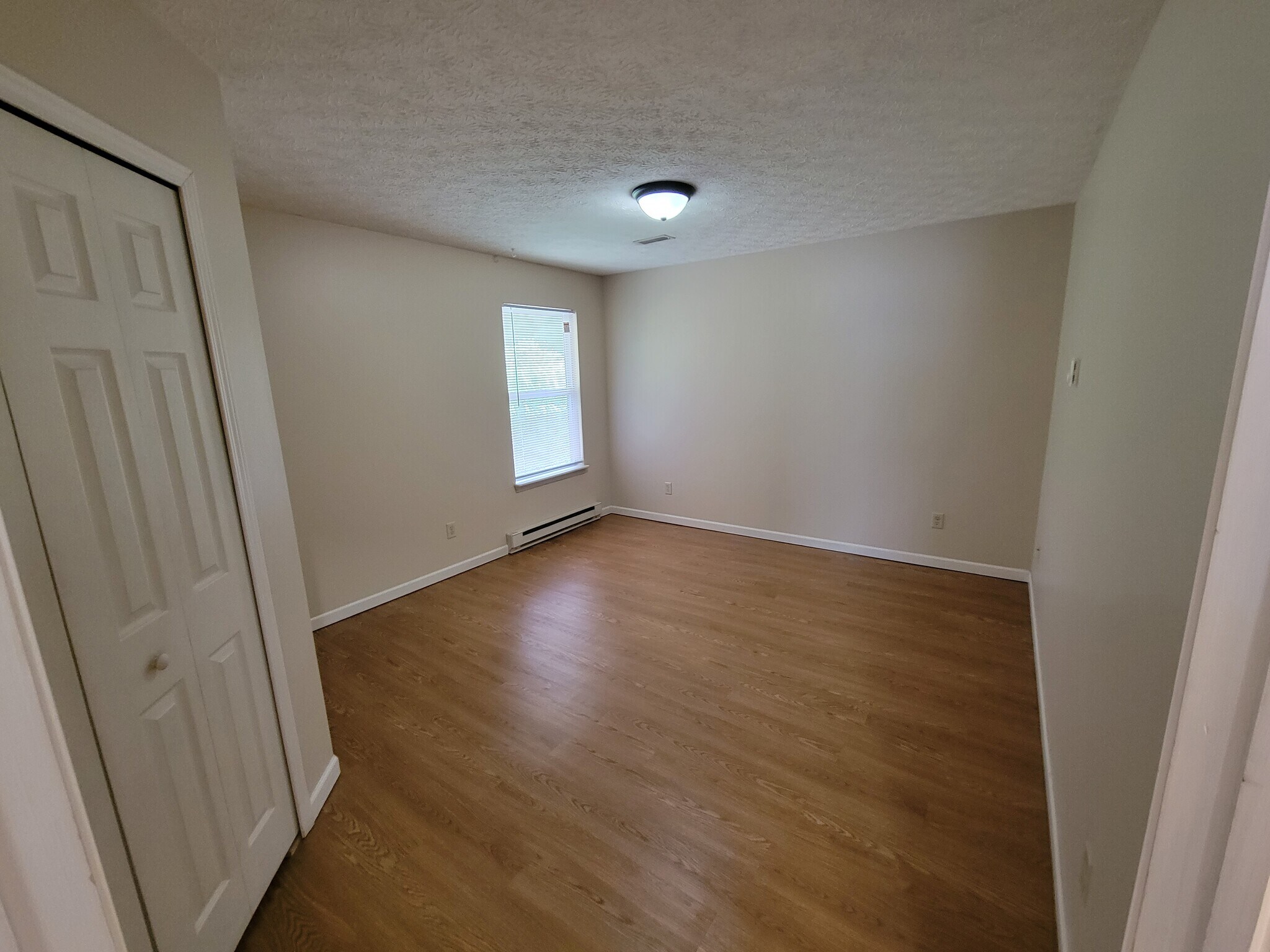 Building Photo - 2505 Meloy Rd