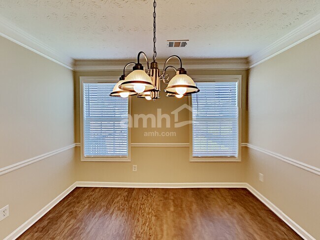 Building Photo - 1105 River Tusk Pl NE
