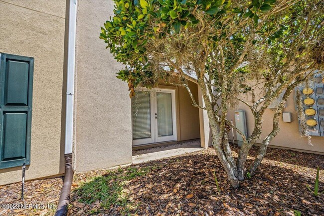 Building Photo - 122 Jardin De Mer Pl