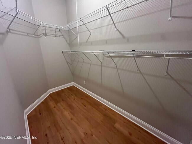 Building Photo - 2597 Cody Dr