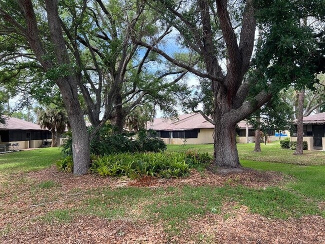 Building Photo - 1220 13th Cir SE