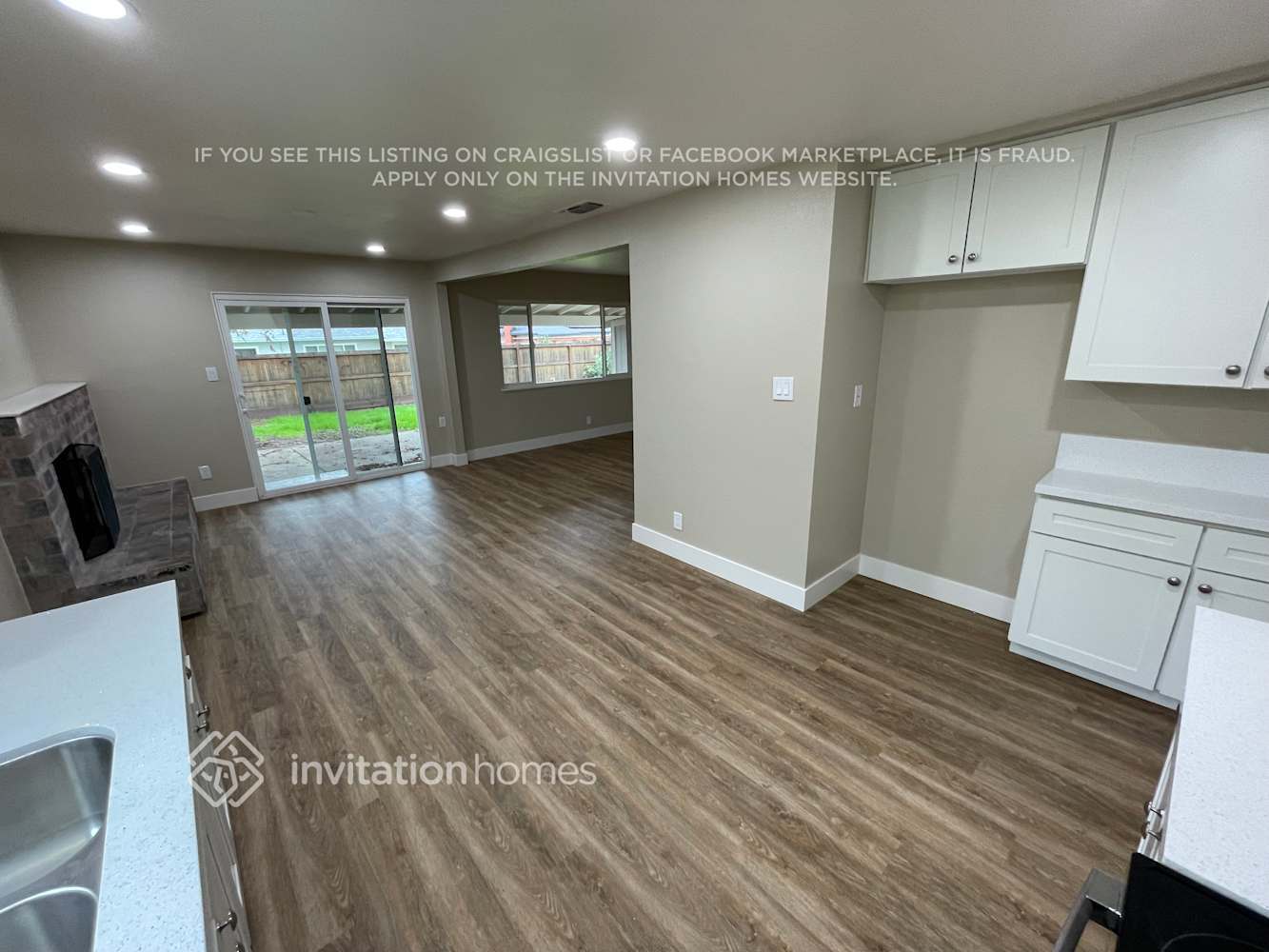 Building Photo - 2332 Zinfandel Dr