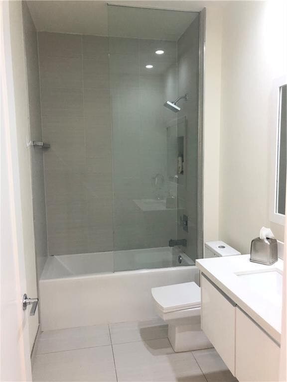 Building Photo - 6326 NW 105th Pl