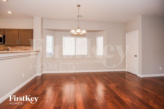 Building Photo - 5083 Tunnel Falls Dr