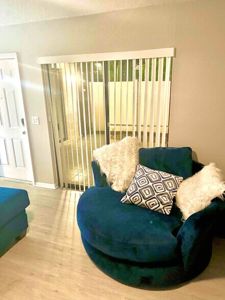 Building Photo - 4045 Shannon Brown Dr