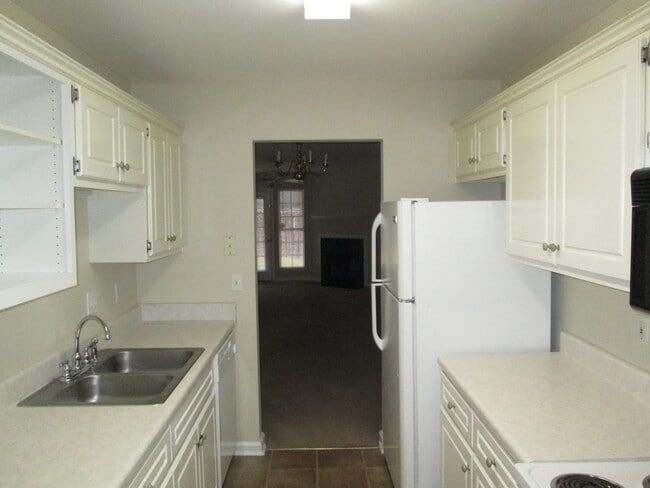 Building Photo - 413 Northrop Pl