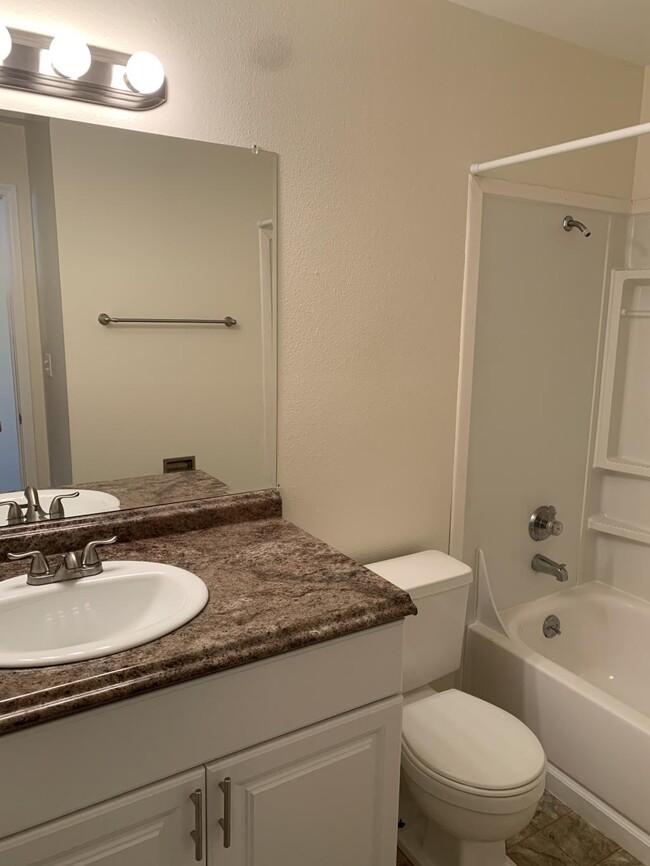 Building Photo - Dannywood - 1 bedroom
