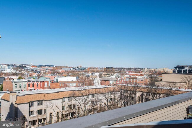 Building Photo - 1311 13th St NW