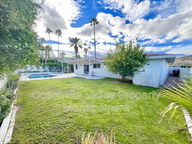 Building Photo - 37548 Bankside Dr