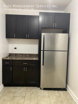 Building Photo - 1745 W 91st St
