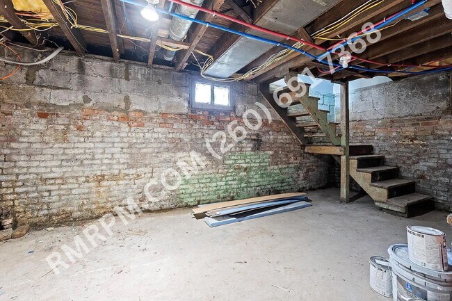 Building Photo - 1118 Rockhill St