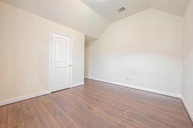 Building Photo - 17603 Yorkhill Ct