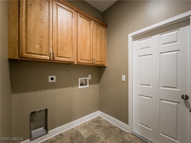 Building Photo - 506 Siena Ct