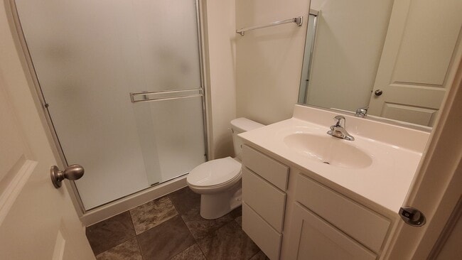 Building Photo - 192 Goldenrod Dr