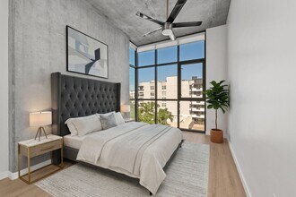 Building Photo - BRAND NEW FLOORS! Spacious 2 Bedroom 2 Bathroom at M2i in Downtown San Diego