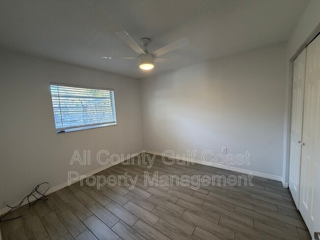 Building Photo - 4912 23rd St W