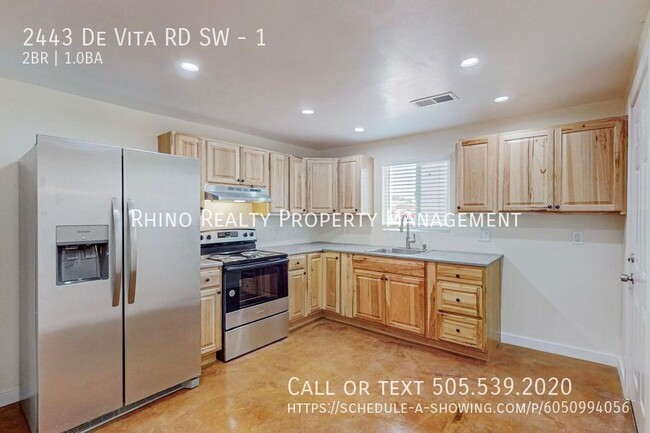 Building Photo - Completely Remodeled Unit In the SW!