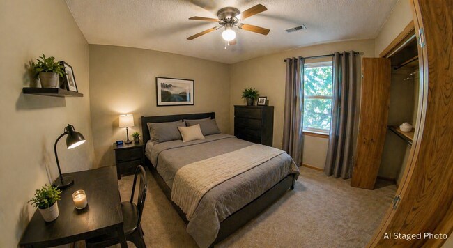 Building Photo - Close to Fort Riley Blvd + Two Car Garage + Pet-Friendly + Washer & Dryer Included! Available Aug...