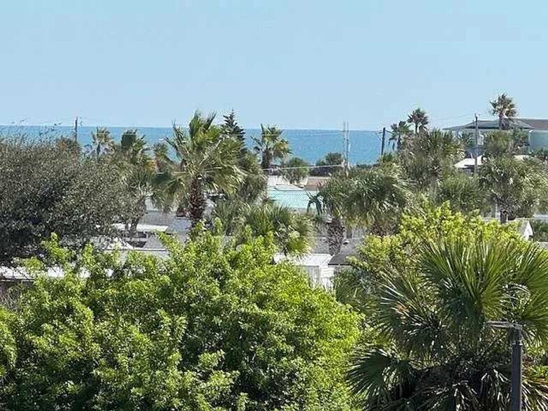 Building Photo - 264 Gibraltar Ct