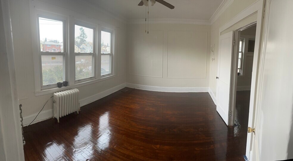 Building Photo - 41 Western Pky