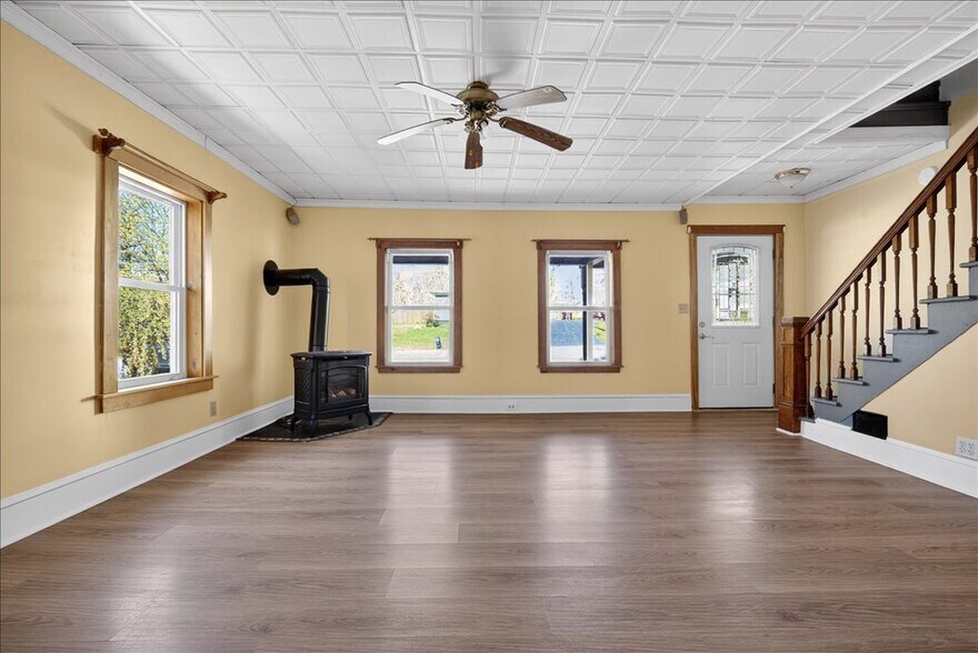 Building Photo - 204 Saratoga Ave