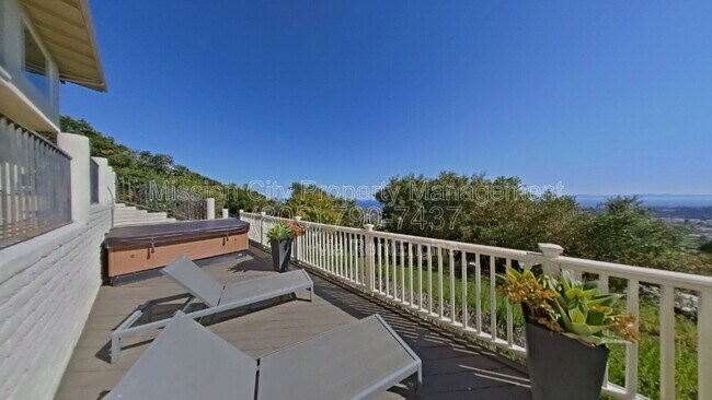 Building Photo - 1227 Viscaino Rd