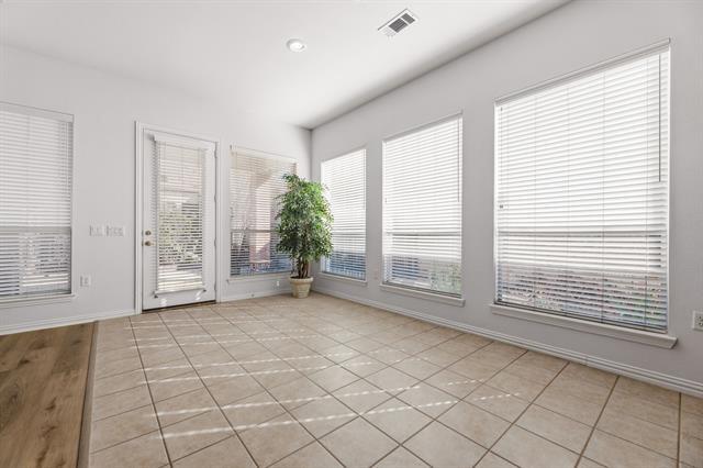 Building Photo - 362 Southern Hills Dr