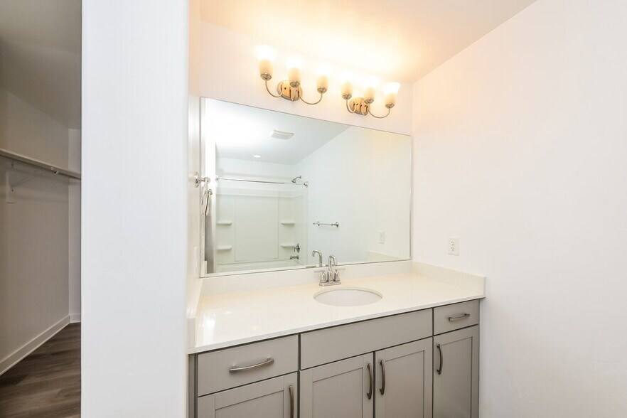 Building Photo - 7877 Cronus Ln