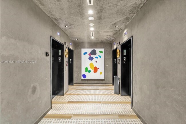 Building Photo - 225 N Miami Ave