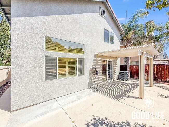 Building Photo - 1084 Forester Dr