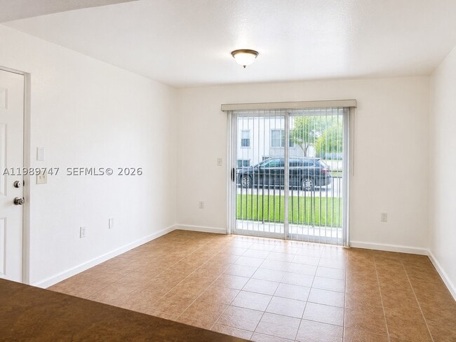 Building Photo - 15470 SW 284th St