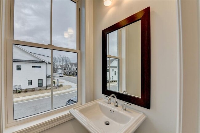 Building Photo - 5428 Howington Ct