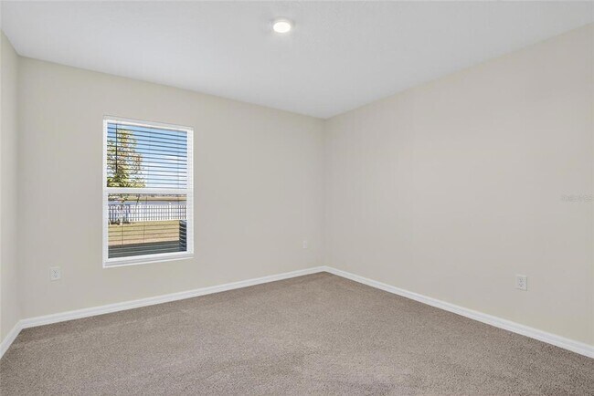 Building Photo - 3288 Silver Date Dr