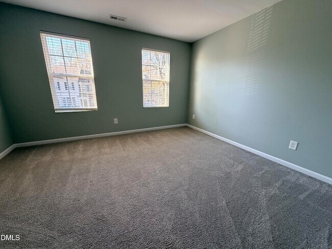 Building Photo - 651 Cupola Dr