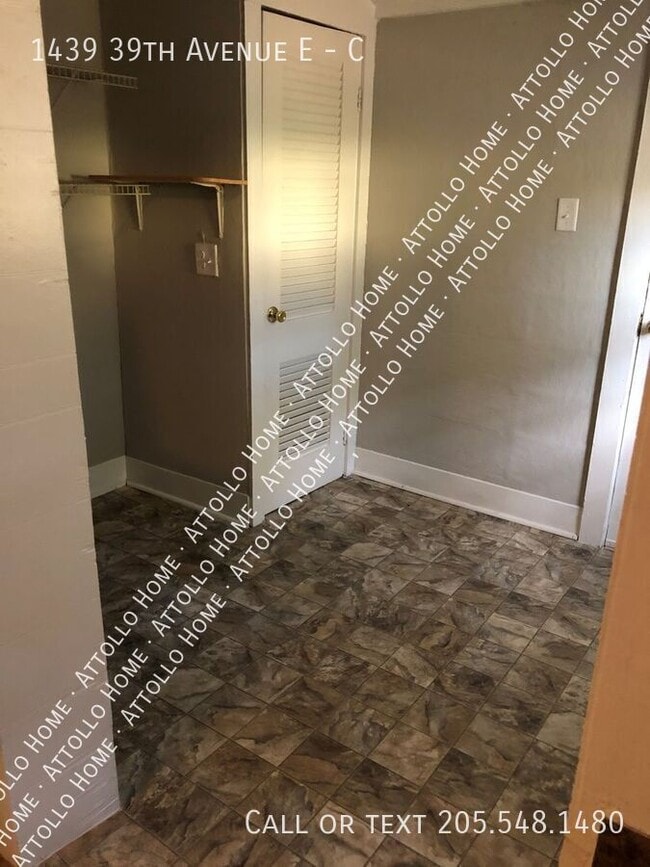 Building Photo - 1439 39th Ave E