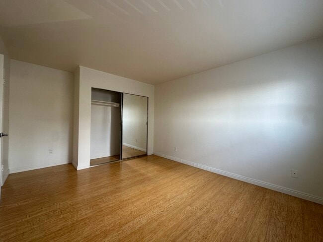 Building Photo - 23 Thornton Ave