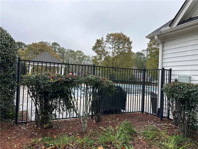 Building Photo - 9875 Lauren Hall Ct