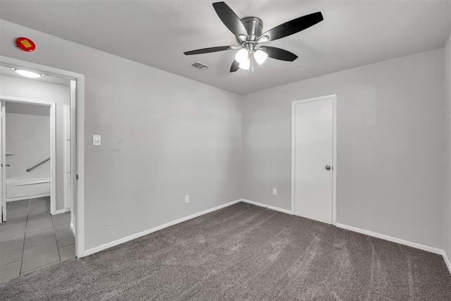 Building Photo - 121 Quail Creek Dr