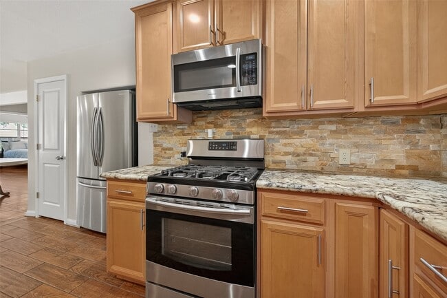 Building Photo - 4045 Osby Dr