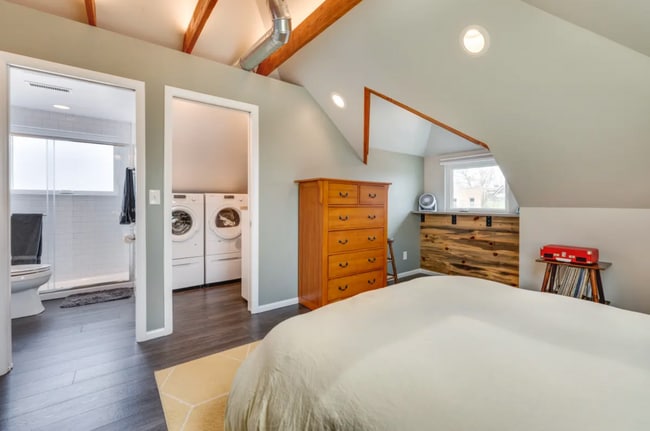 Building Photo - 3615 N Williams St